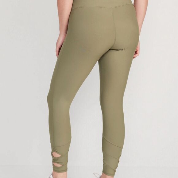 Old Navy‎ High-Waisted PowerSoft 7/8 Cutout
Leggings Fir Green XXXL NWT IN PKG - Picture 2 of 7